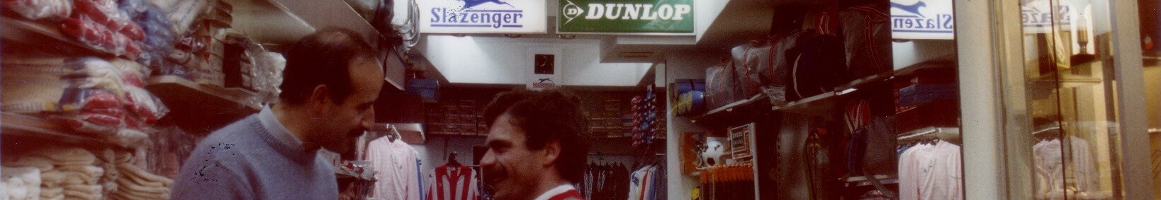 Primera tienda abierta en 1985